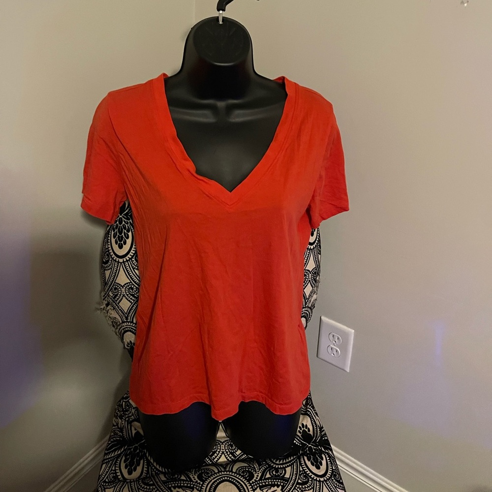 Forever 21 T shirt